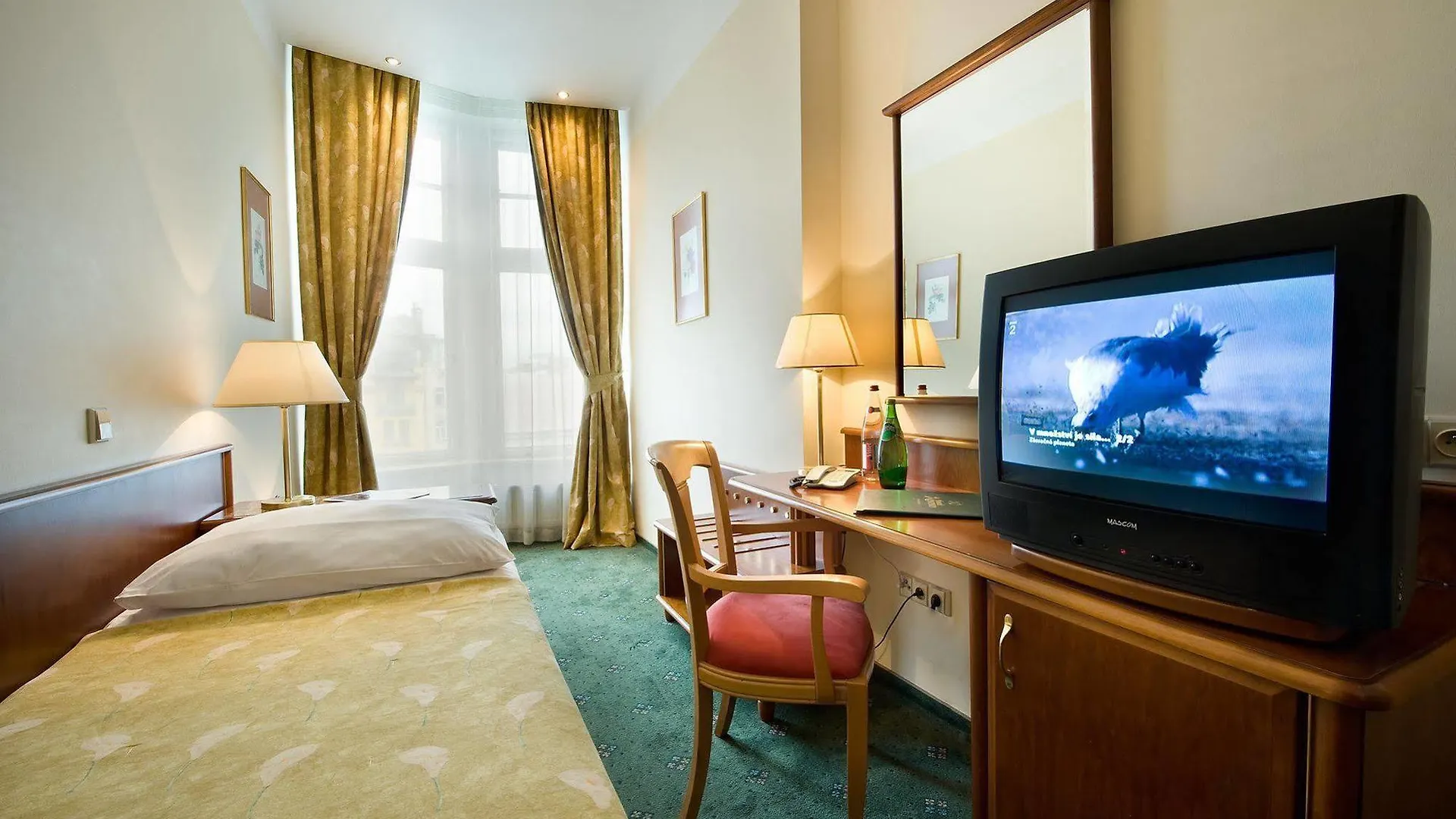 Ea Hotel Rokoko Prag 4*,