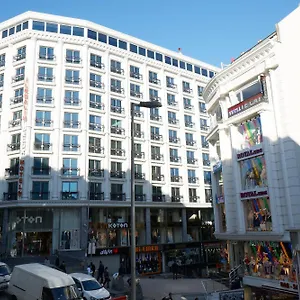 Ilkbal Deluxe &spa Hotell