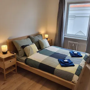 Apartment Center - Moderna Rimske Namesti Vi 
