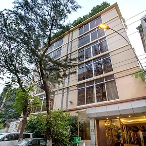 Hotel Ascott The ***