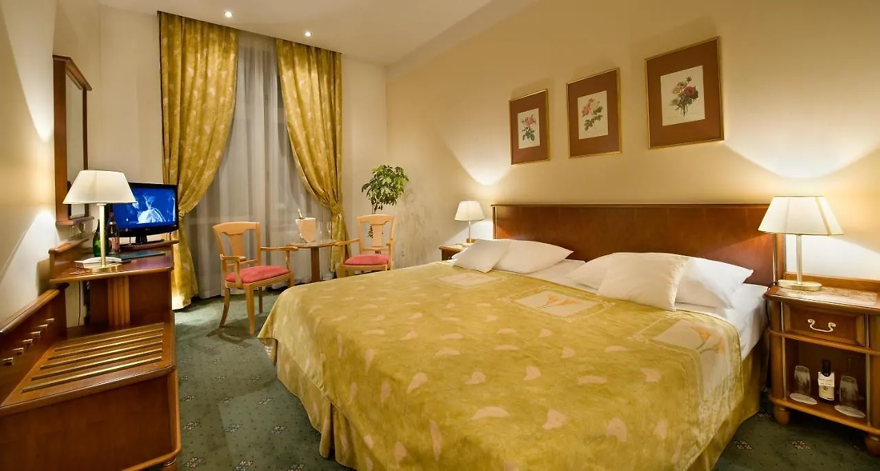 Ea Hotel Rokoko Prague