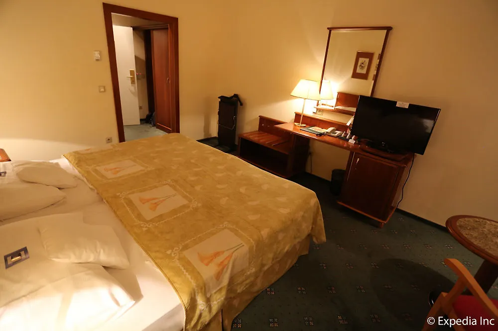 Ea Hotel Rokoko Prague