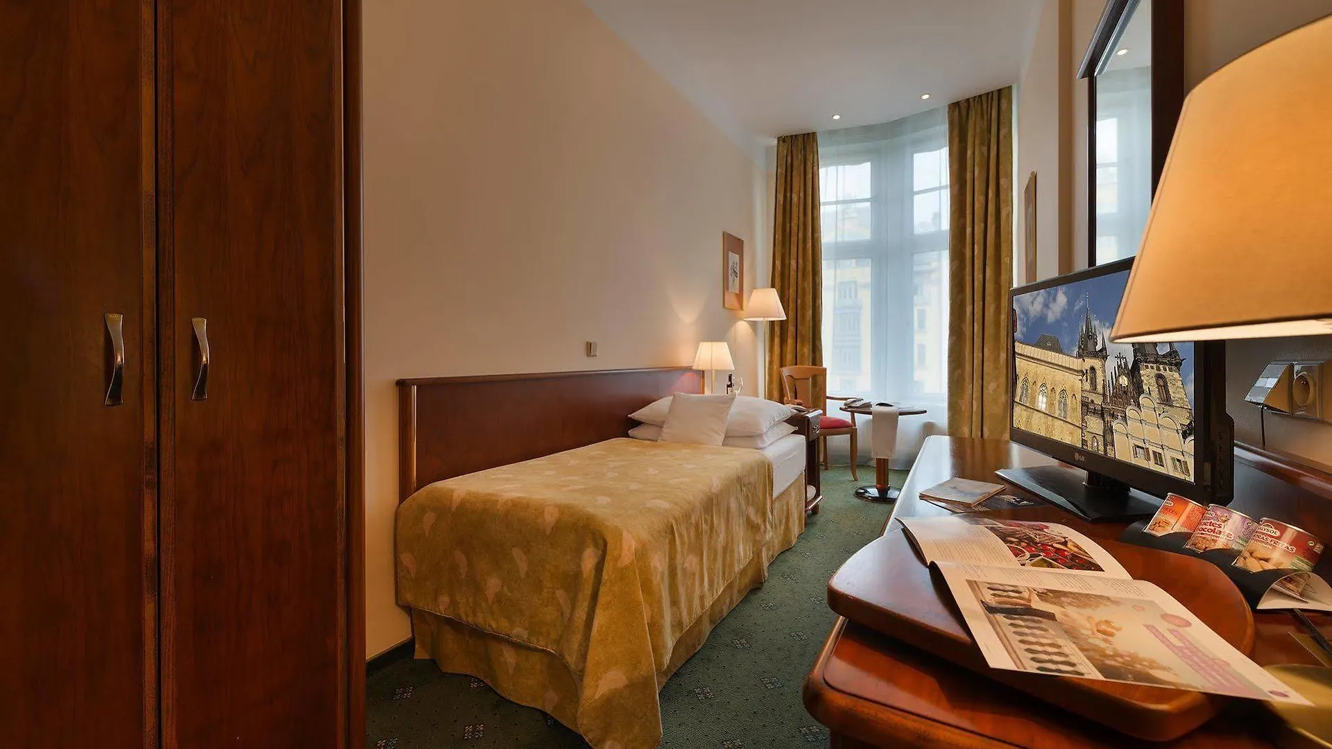 Ea Hotel Rokoko Prague